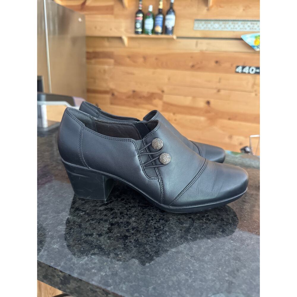 Clarks Emslie Warren Black Leather Zip Ankle Boot Women's Size 9